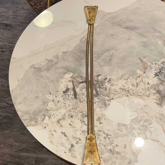 Vintage Women's Gold Belt with Geometric Accents - Picture 5 of 5